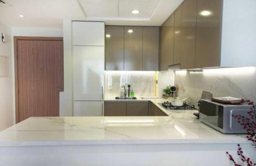 Apartment Evasion Luxueuse Face A La